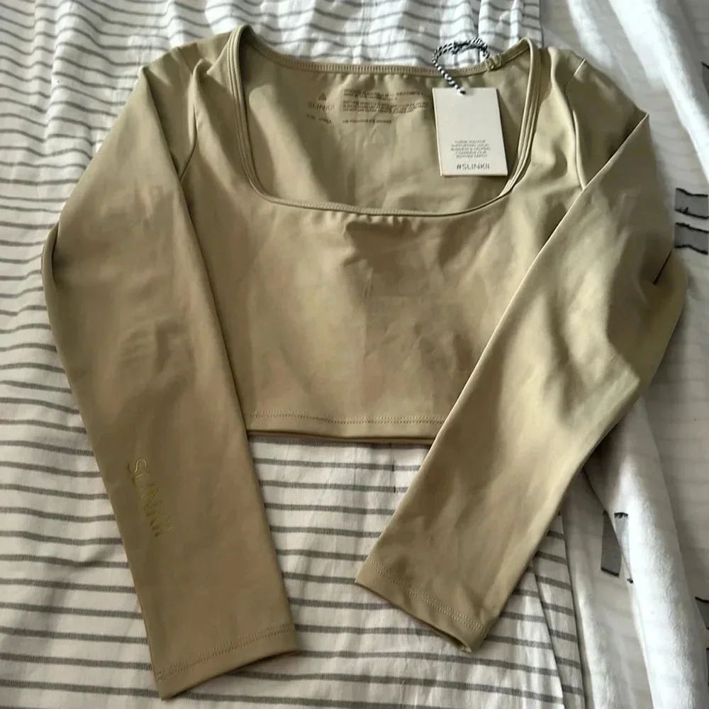 NEW SLINKII WOMEBS Small top